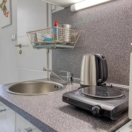 Jonashouse - Great Location Near Center Apartment *