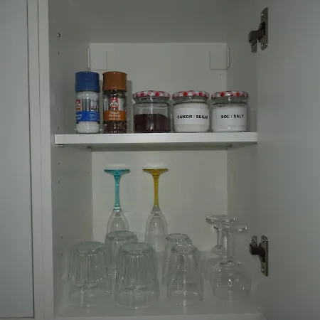 Jonashouse - Great Location Near Center Apartment