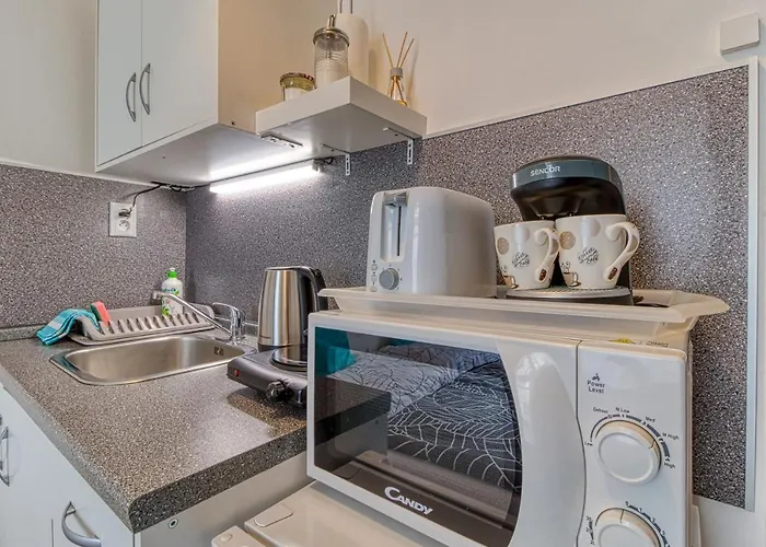 Jonashouse - Great Location Near Center