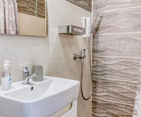 Apartment Jonashouse - Great Location Near Center- Personal Or Self Check-in