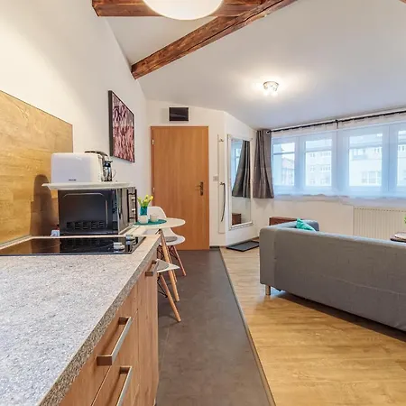 Jonashouse - Great Location Near Center Daire Bratislava
