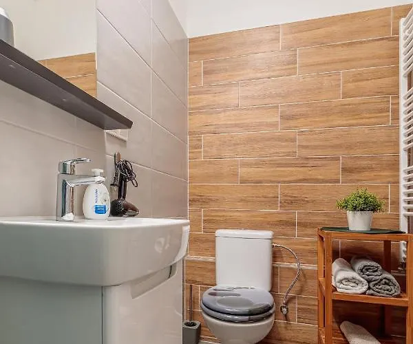 Jonashouse - Great Location Near Center- Personal Or Self Check-in * Bratislava